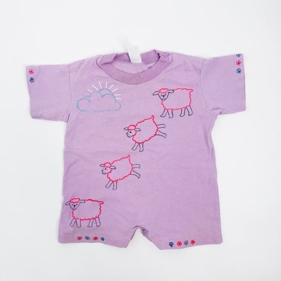 Vintage Light Purple Flower & Sheep Onesie with Buttons - 18M - Picture 2 of 8
